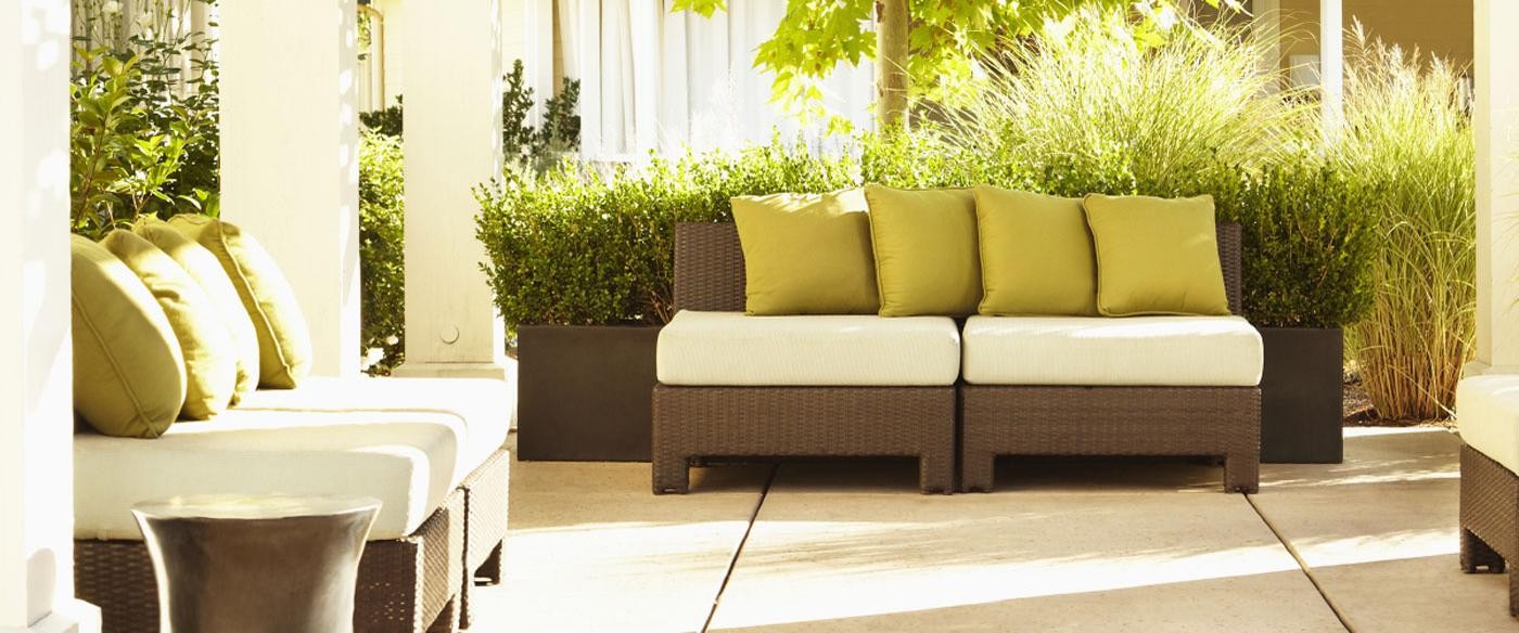 asher terrace with greenery and outdoor social seating - jefferson apartment group