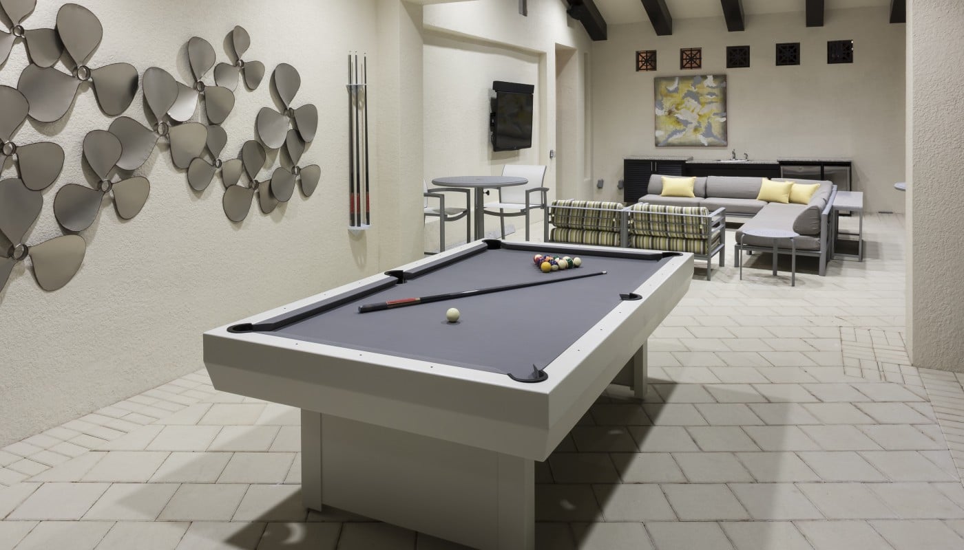jefferson palm beach club room with billiards, modern artwork, social seating and flat screen tv - jefferson apartment group