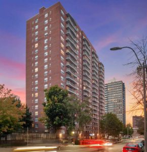 exterior of cityview at longwood at dusk - jefferson apartment group