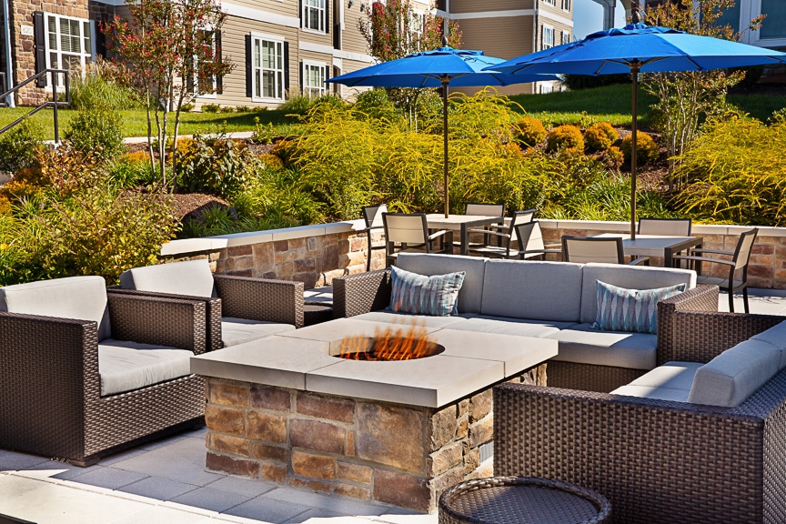 fie pit outdoor lounge seating area jefferson somerset park apartments